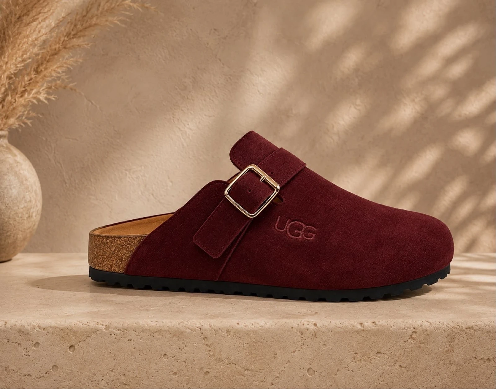 Closed-toe sandals – photo 2